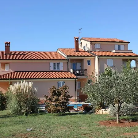 شقة Basanija 3402a سافودغيا